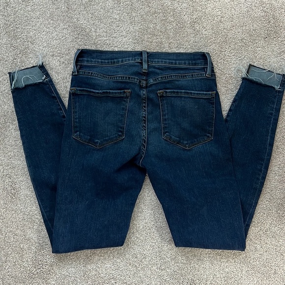 Frame Denim Le Skinny de Jeanne Crop - Picture 3 of 6